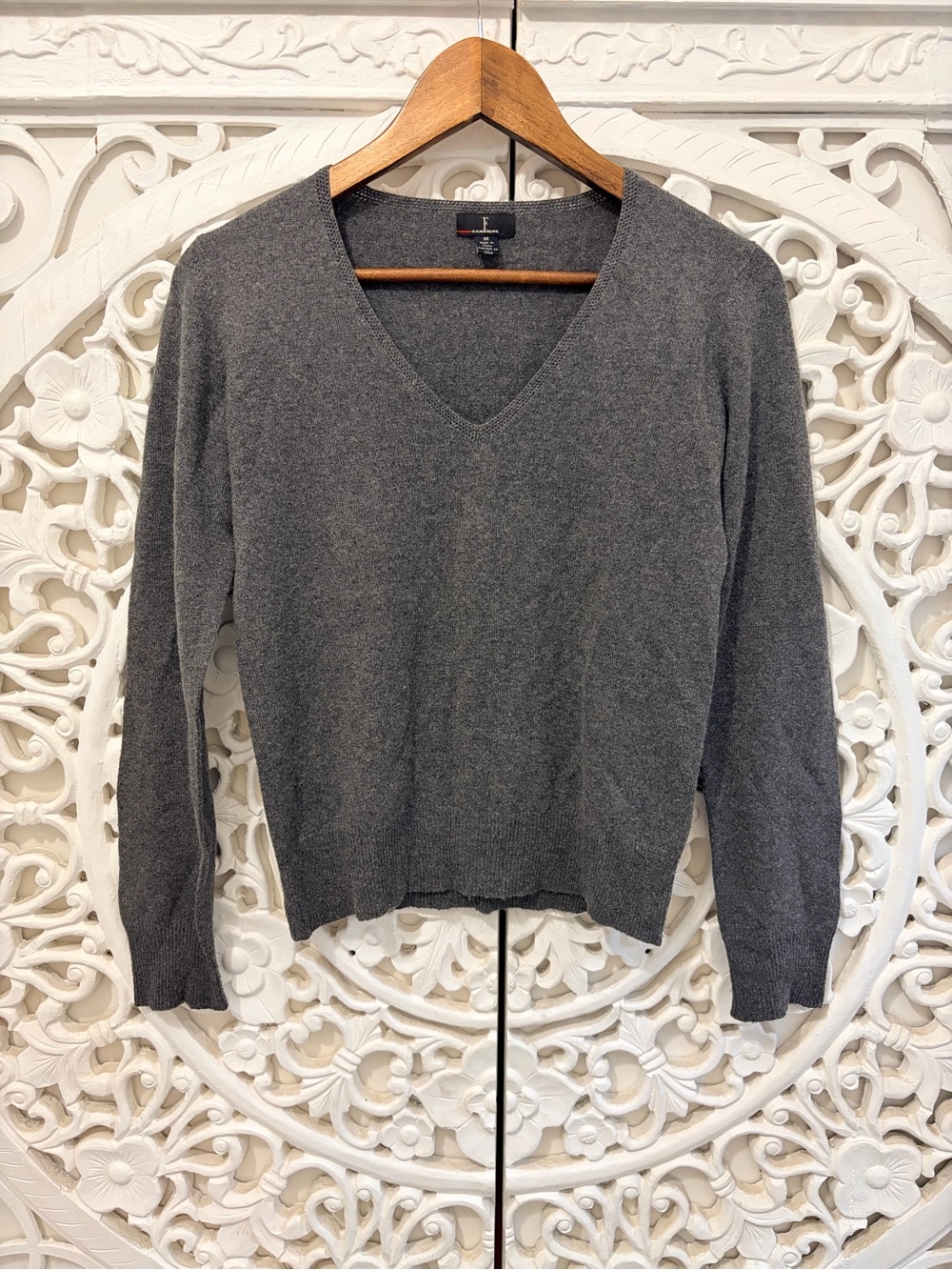 F Carriere Silk Cashmere V Neck Sweater Grey Medium Vintage Canadian